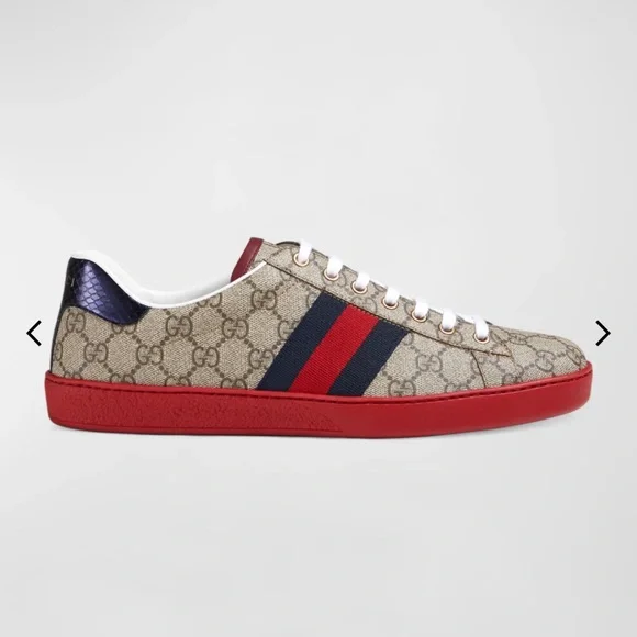 Gucci "New Ace" low-top sneaker in GG supreme canvas - Picture 11 of 12